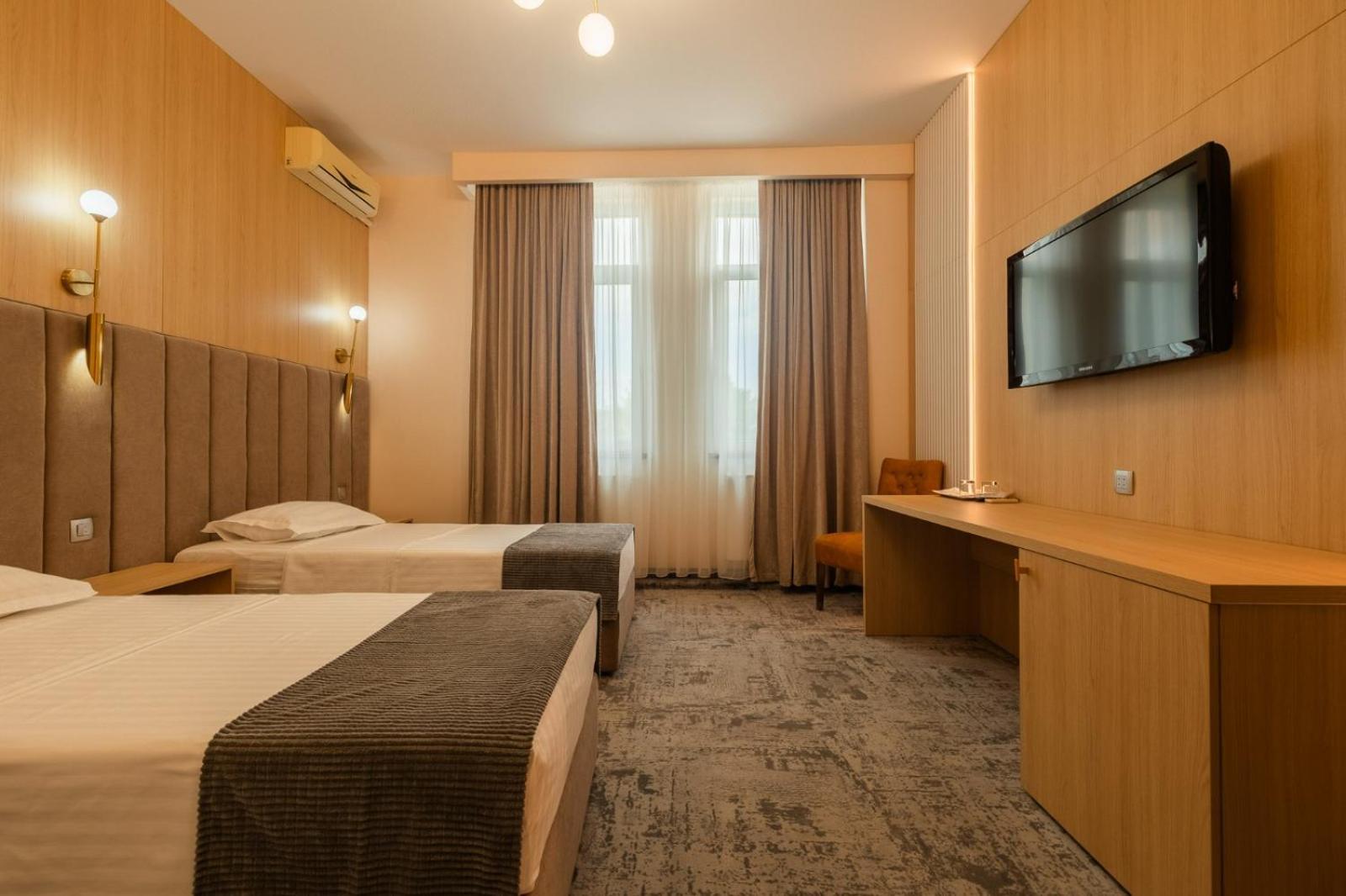 Pensiunea Floarea Soarelui Brasov Bagian luar foto